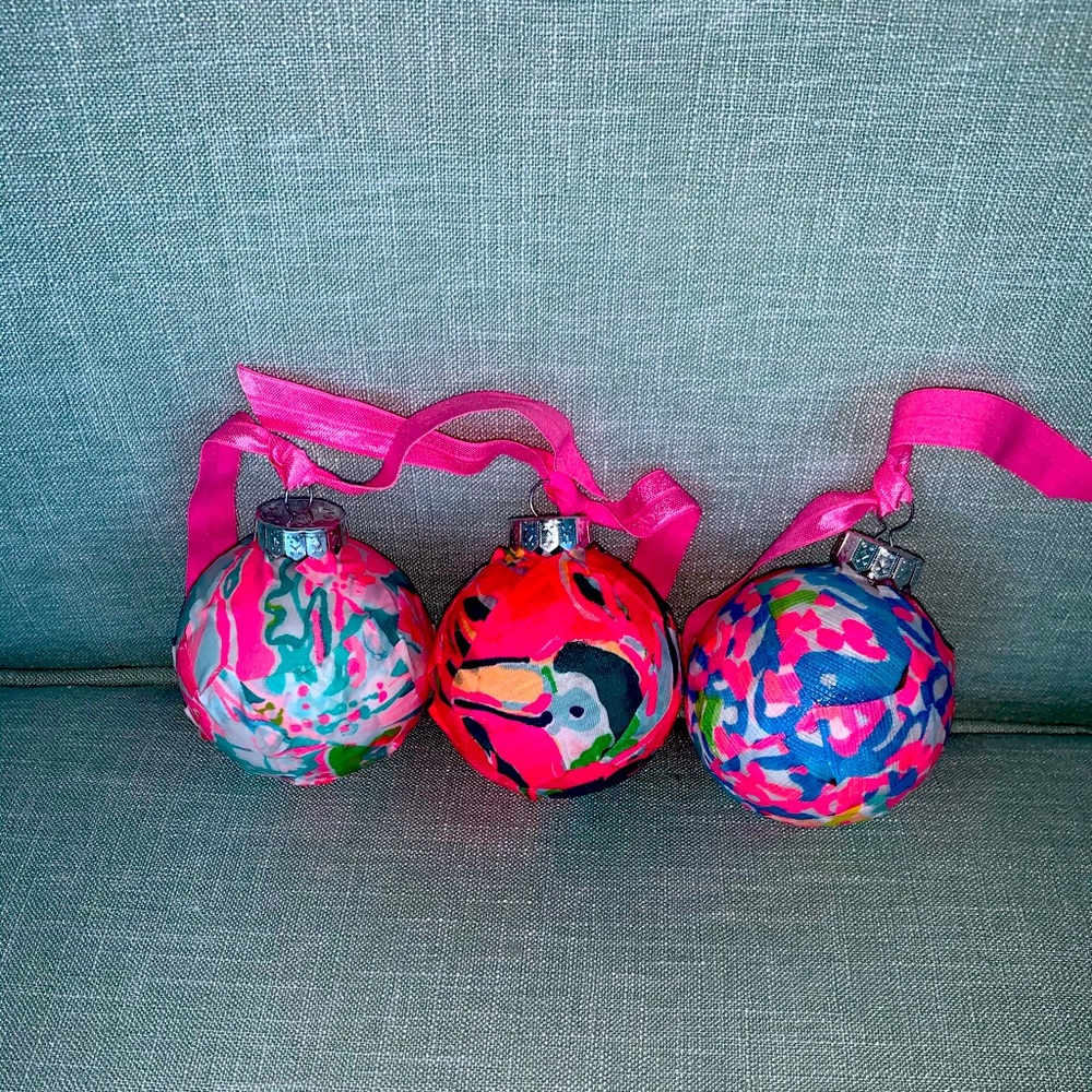 Holiday Preppy Ornament Set